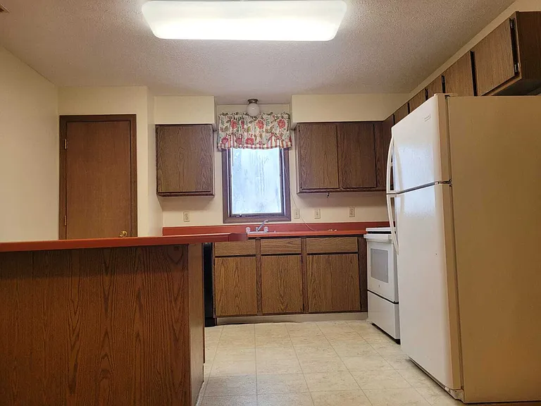 2636 Saint Patrick Ave — Photo 2