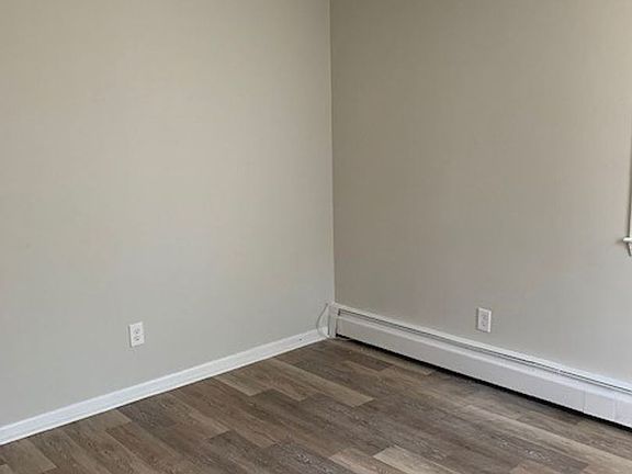 3rd image of 5 Cynthia Dr APT 18