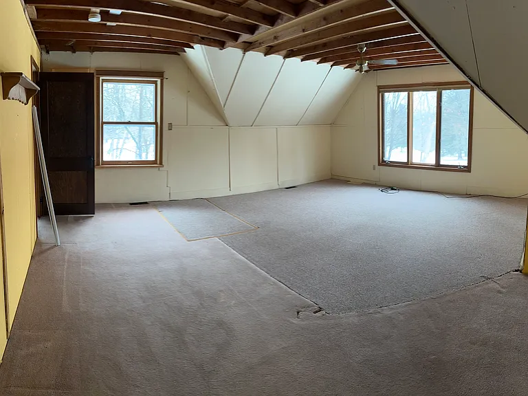 2130 Harvard Ave — Photo 8
