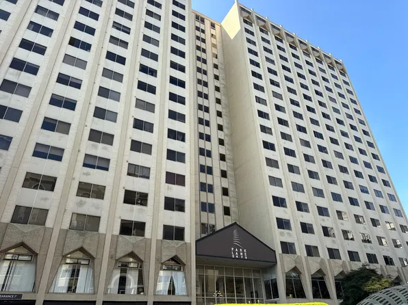 2479 Peachtree Rd NE, Atlanta, GA 30305