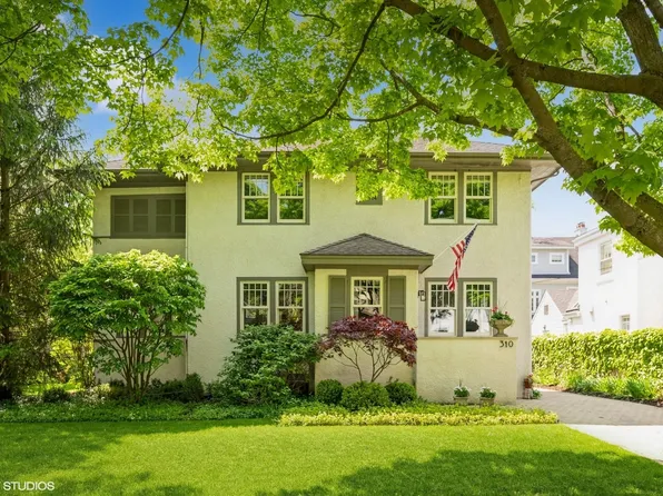 310 Fairview Ave, Winnetka, IL 60093