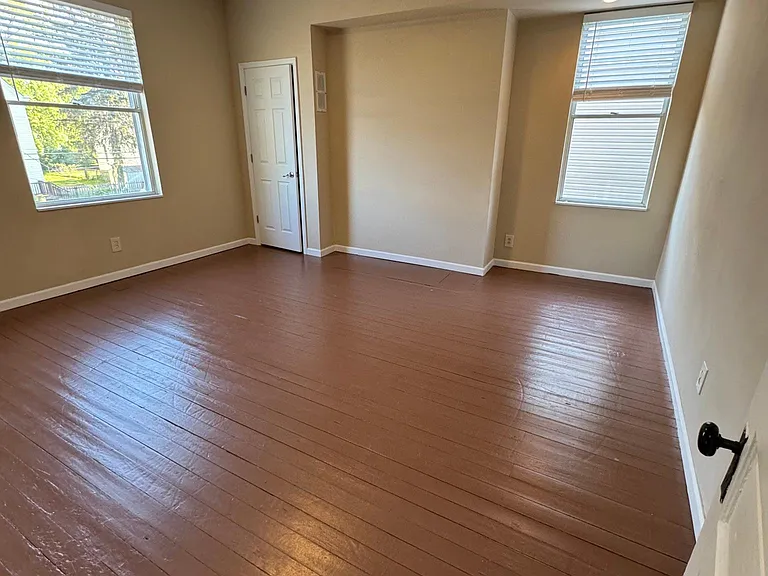 1709 Sherman Ave #2 — Photo 11