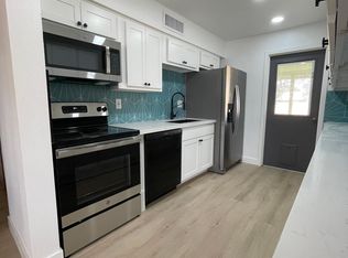 2140 W 2nd St, Mesa, AZ 85201