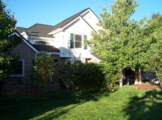 3 Mountain Pine Dr, Littleton, CO 80127