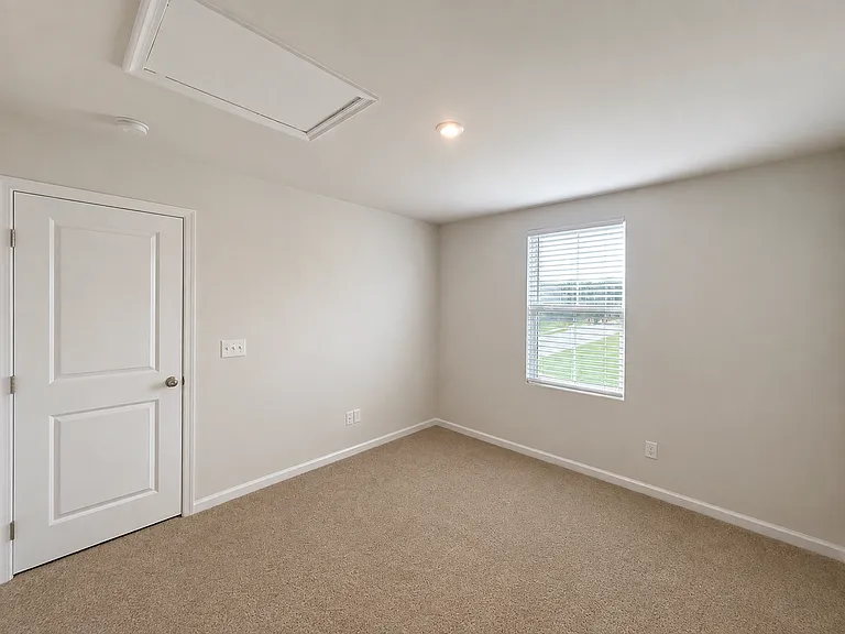 216 Ralston Rd — Photo 13