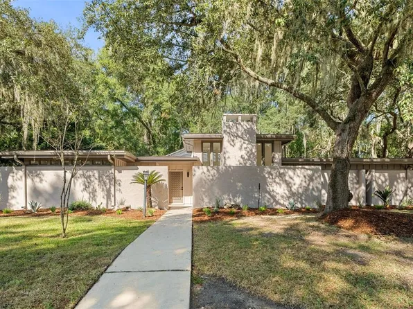 3626 NW 29th St, Gainesville, FL 32605