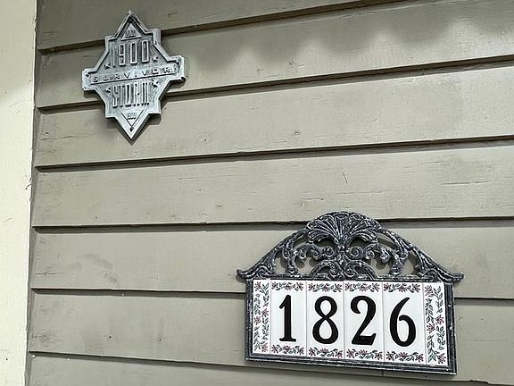 2nd image of 1826 Avenue L