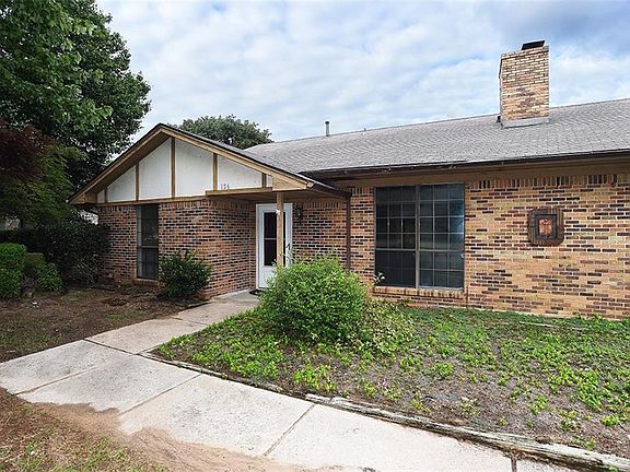 4th image of 126 Hollyhill Ln