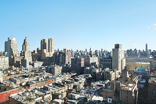 Sold by Town Residential | media 6