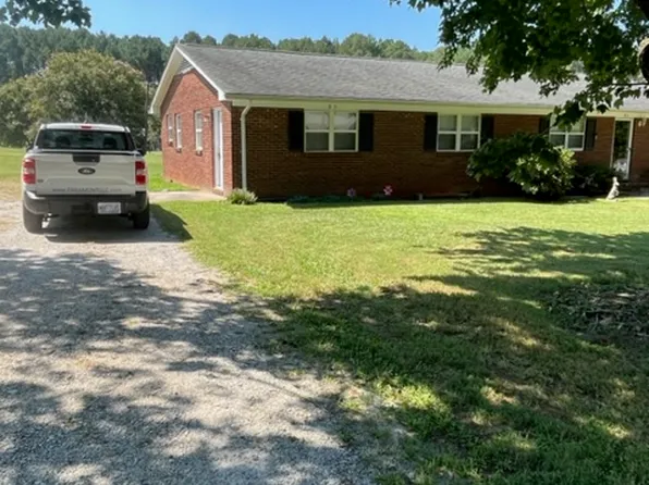 6905 Baker Dr #B3, Shelby, NC 28152