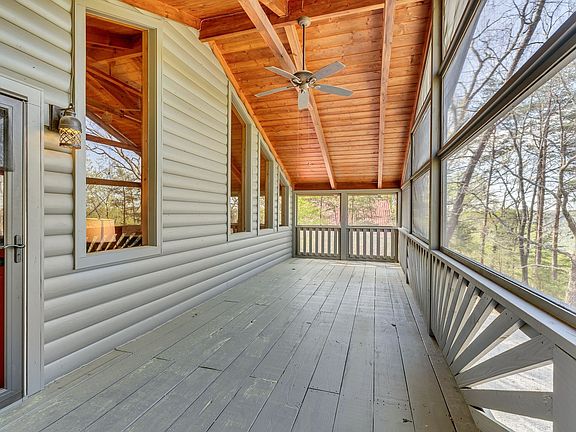 9th image of 1841 Laurel Lake Dr