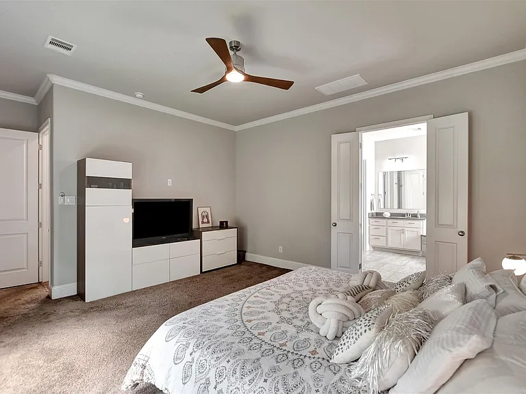 13219 Parkway Hills Dr — Photo 21