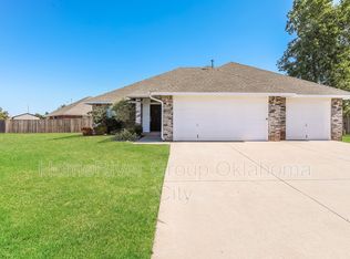 17508 Bronze Ln, Edmond, OK 73012