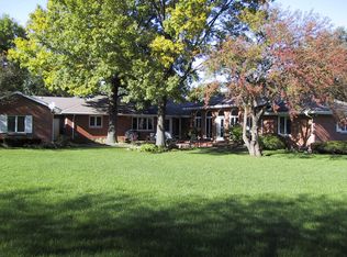 1960 Kensington Pl, Aurora, IL