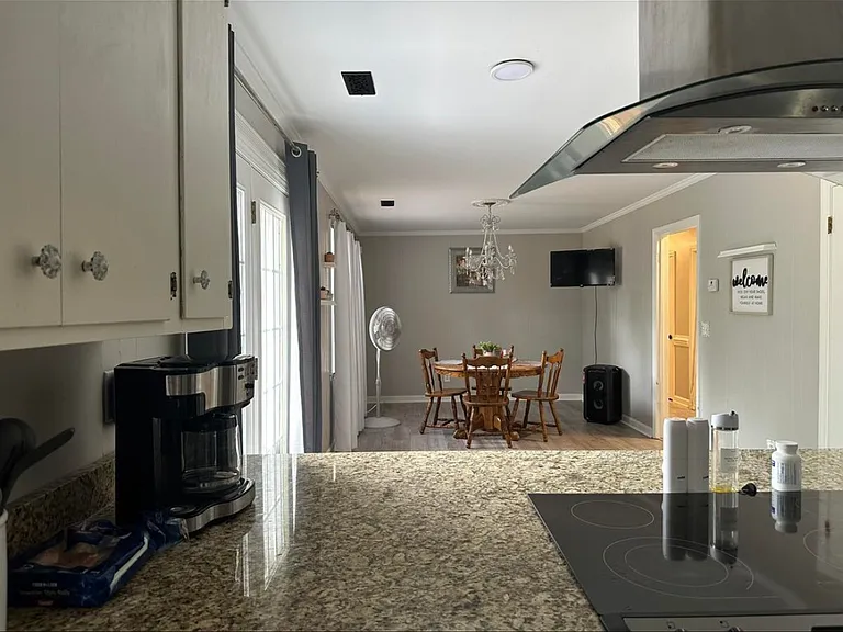 1 Henrietta St — Photo 8