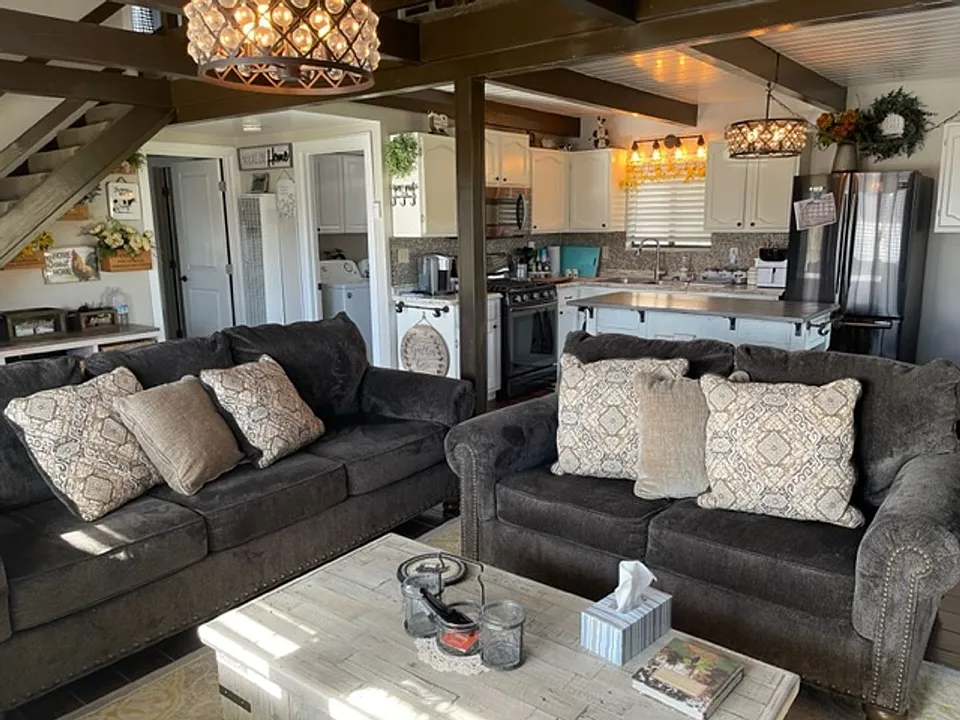 24441 Oak Tree Ct