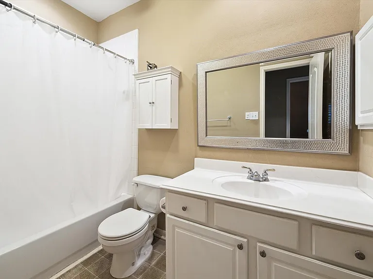 11215 Royce Palms Dr — Photo 17