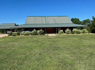 855 Mills Rd, Hamilton, AL 35570