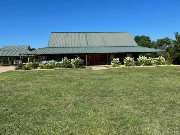 855 Mills Rd, Hamilton, AL 35570