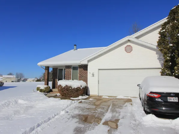 2801 Taurus Rd, Green Bay, WI 54311