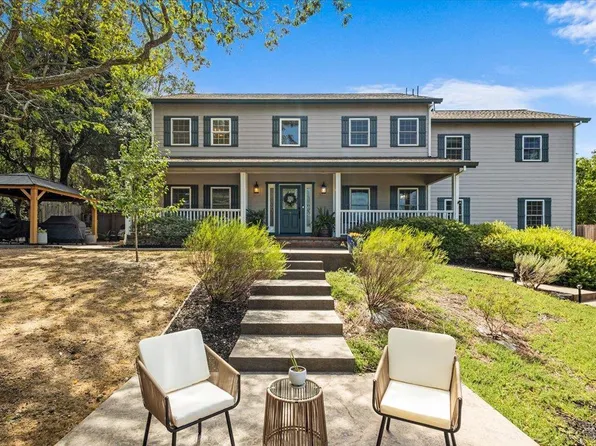 2460 Pleasant Hill Road, Sebastopol, CA 95472