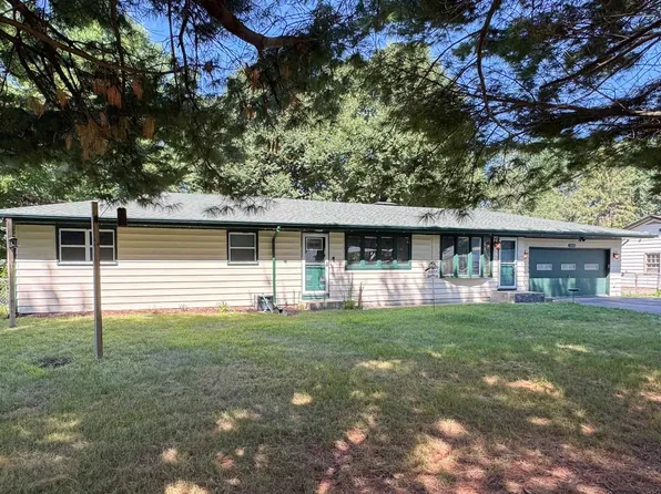 8016 Cameo Dr, Machesney Park, IL 61115