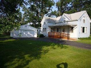 10541 W River Rd, Brooklyn Park, MN 55443