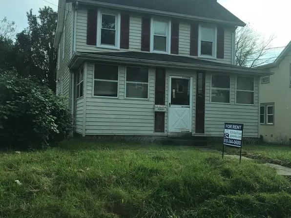 144 W Summit Ave, West Grove, PA 19390