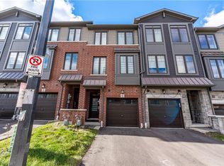 10 Birmingham Dr #4, Cambridge, ON N1R 0C6