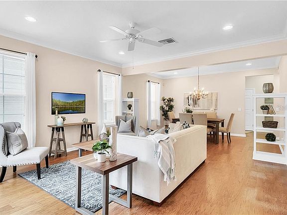3rd image of 1110 Tapestry Dr