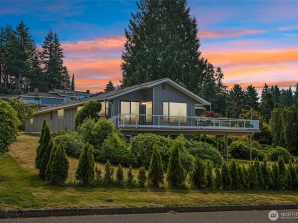 5925 94th Street SW, Mukilteo, WA 98275
