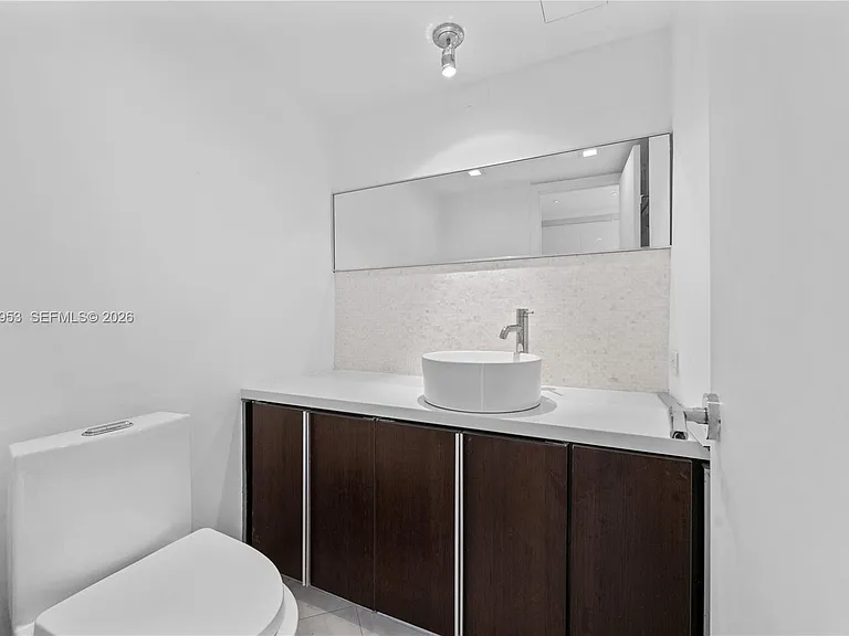 11 Island Ave #610 — Photo 9