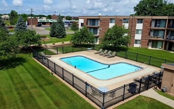 Outdoor Pool Area / Court yard