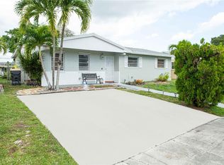 7121 Charleston St, Hollywood, FL 33024