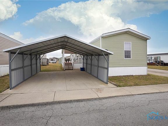2nd image of 1434 Fleetwood Ave