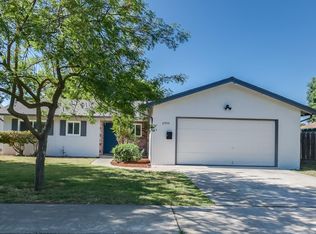 2904 E Orangeburg Ave, Modesto, CA 95355