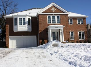 2130 Elgin Rd, Columbus, OH 43221