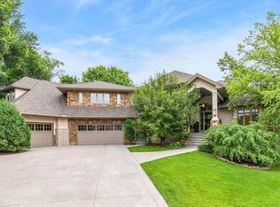 2414 Emerald Trl, Minnetonka, MN 55305