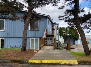 94134 Caughell St #15, Gold Beach, OR 97444
