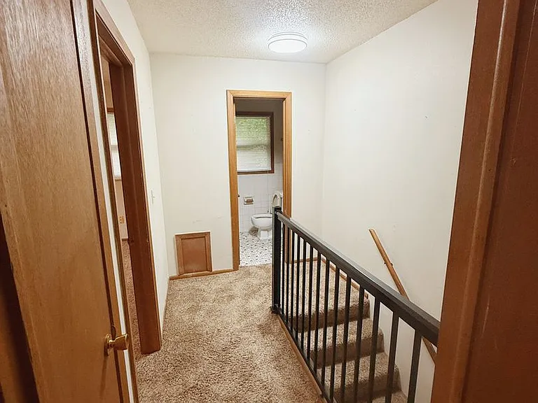 1227 East Ave S — Photo 5
