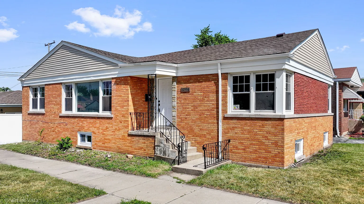 12558 S Stewart Ave photo 1