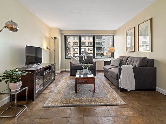 2nd image of 305 E 40th St APT 6E