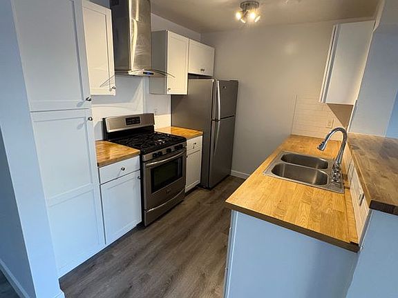 5th image of 24311 Santa Clara Ave APT 4