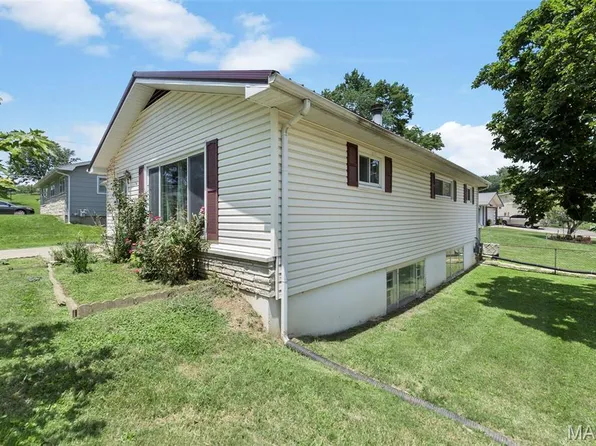 2400 Albert Rasche Dr, Cape Girardeau, MO 63701