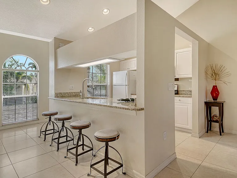 8370 Wingate Dr #724 — Photo 71