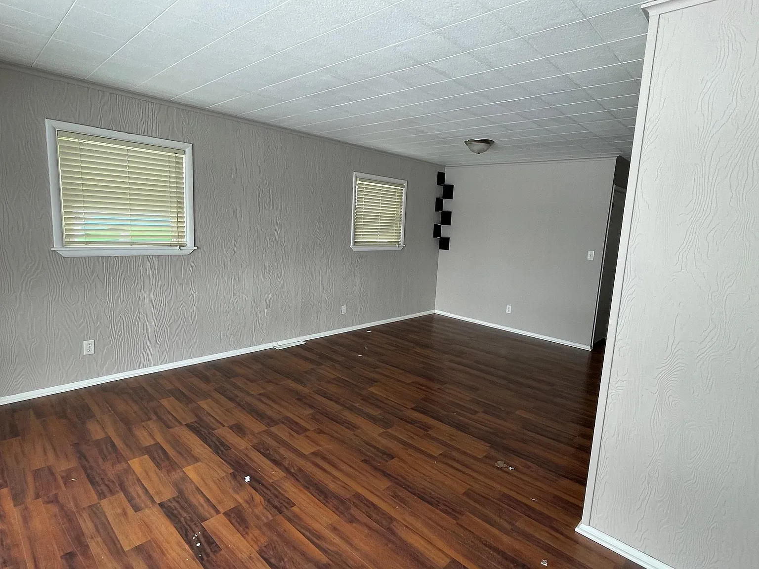 2 bed, 900 sqft, $1,800 — Photo 4