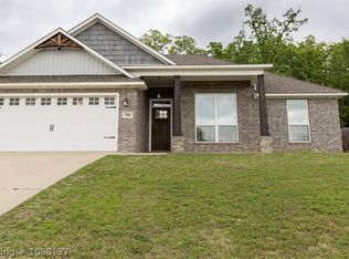 706 Live Oak Dr, Greenwood, AR 72936