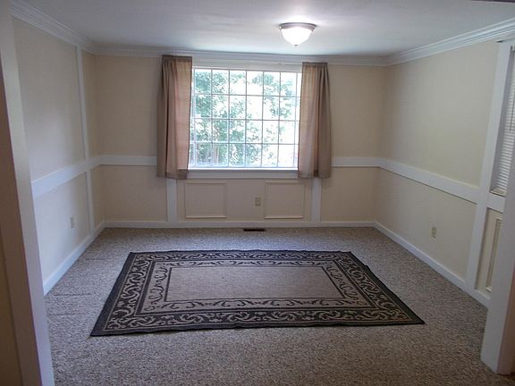 4th image of 1 Gales Ct #2