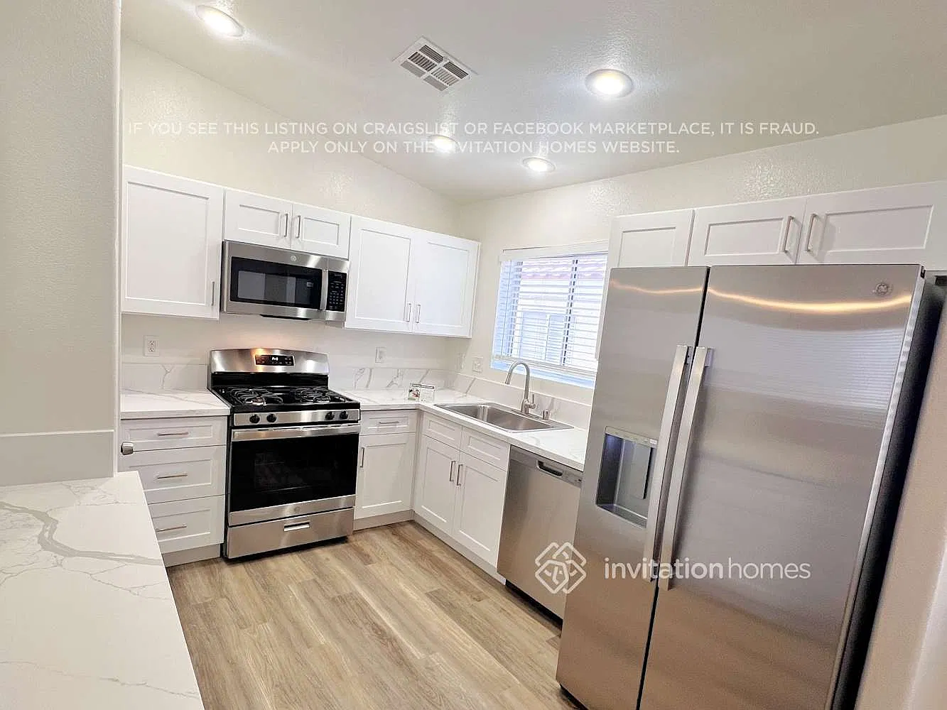 2328 Silver Crew Pass Henderson, NV 89052 — Photo 3