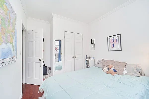 Rented by Living New York | media 11